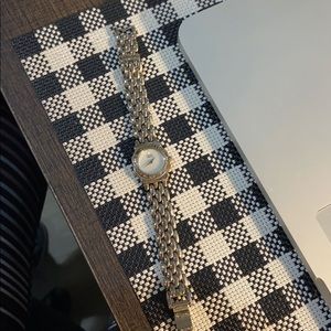 Citizen watch needs battery